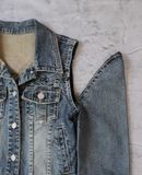  10.18.23 - VTG CROPPED  DENIM JACKET - CECIL McBEE 