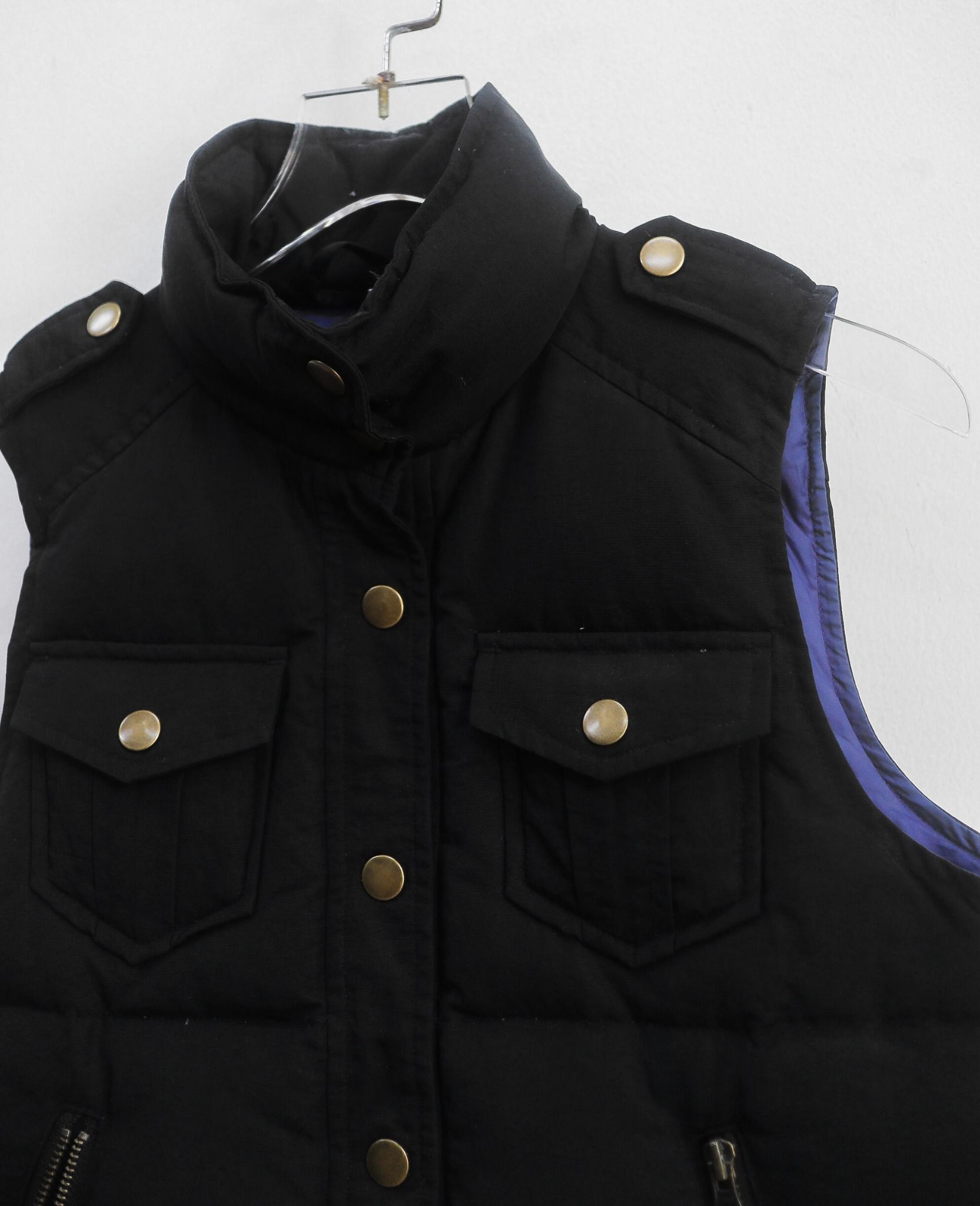  09.29.24 - VTG CROPPED PUFFER VEST JACKET - UNIQLO 