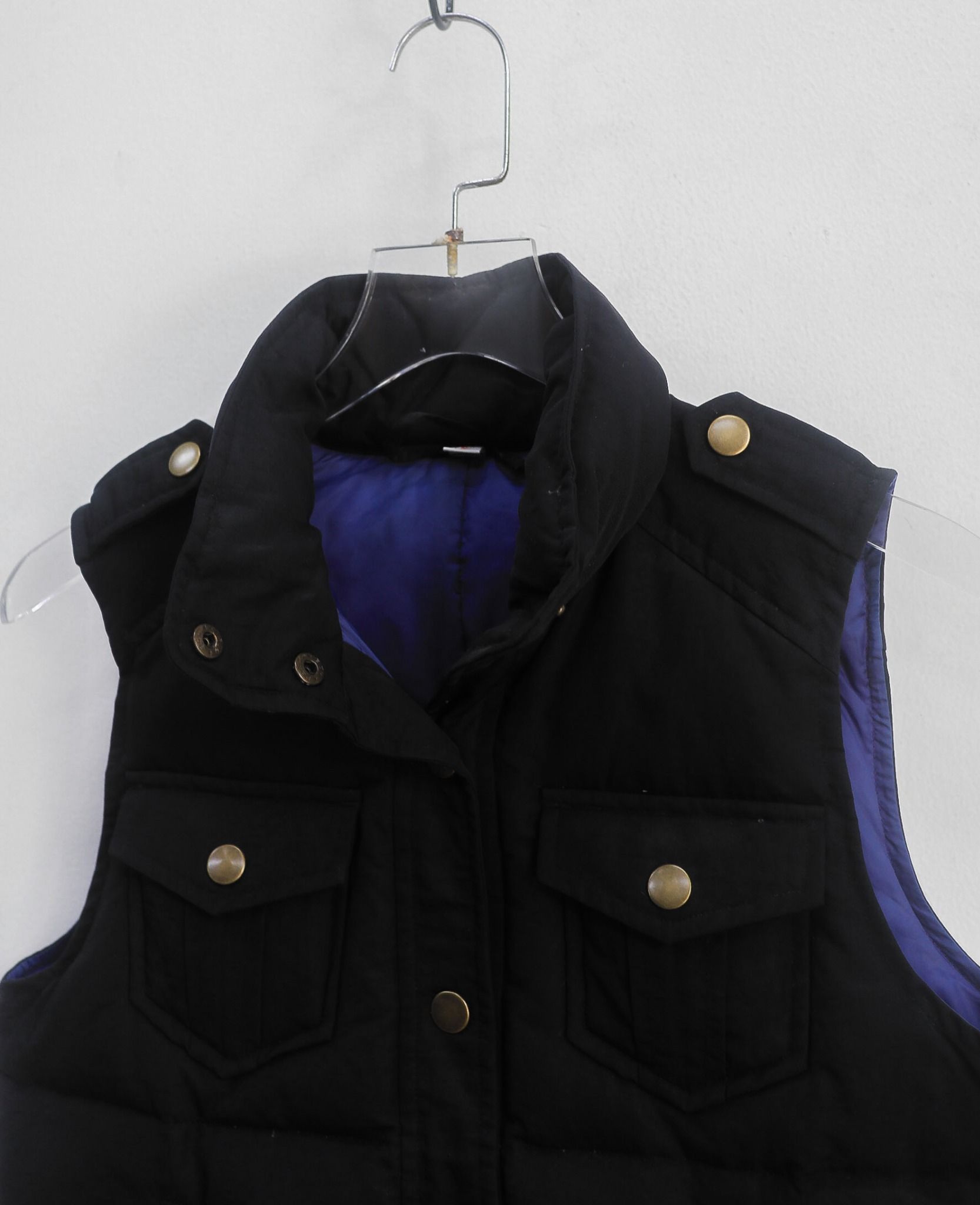  09.29.24 - VTG CROPPED PUFFER VEST JACKET - UNIQLO 