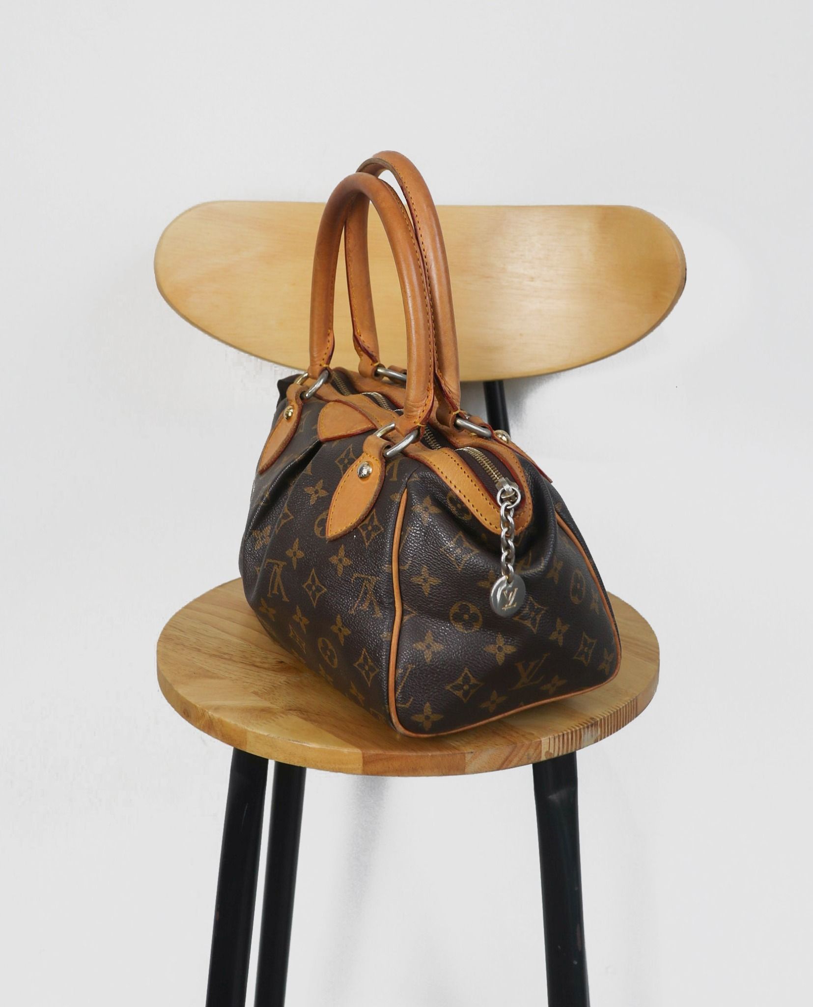  06.22.23 - VTG BAG - LOUIS VUITTON PARIS 