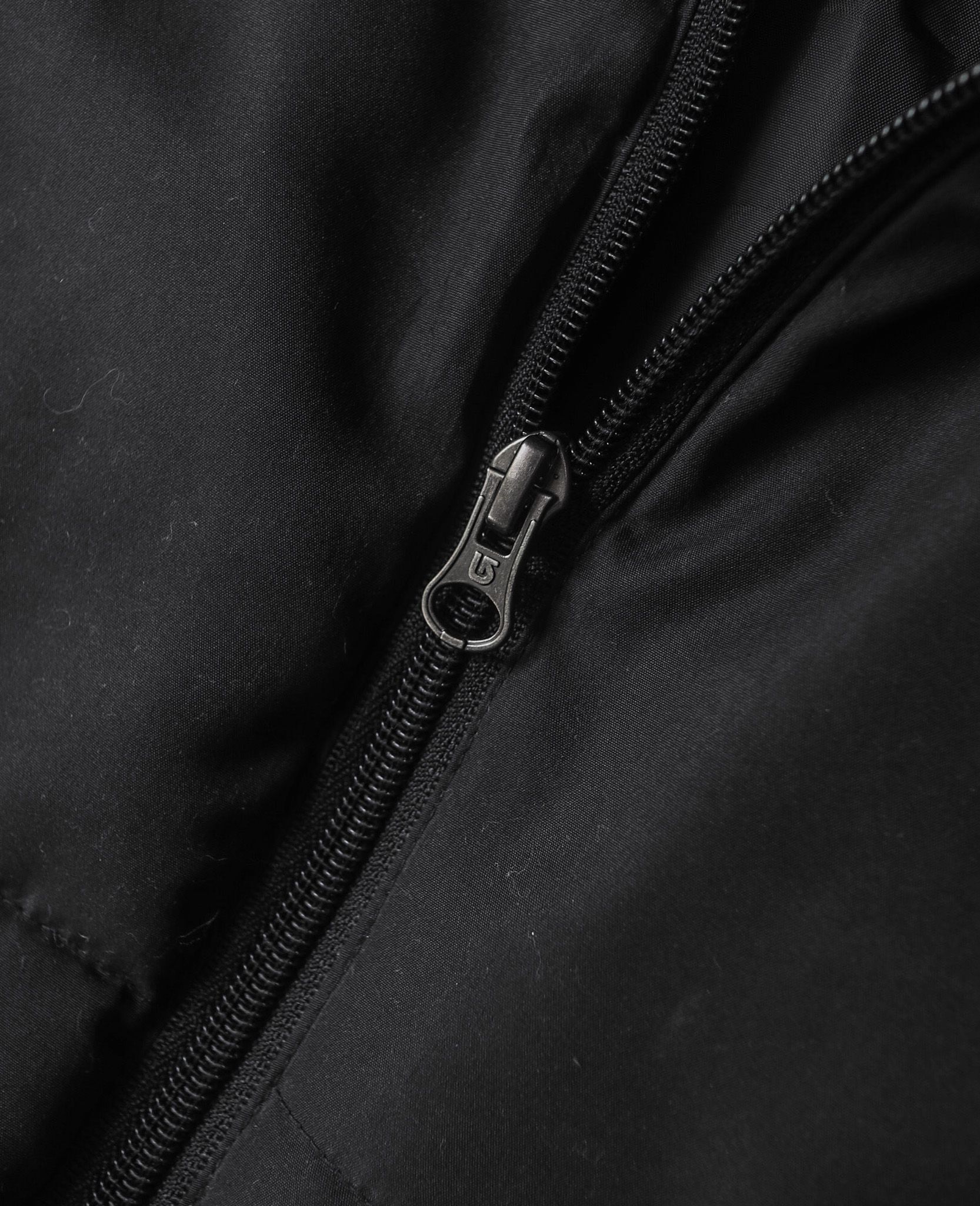  03.13.24 - VTG CROPPED PUFFER JACKET - GREAT EIGHT 