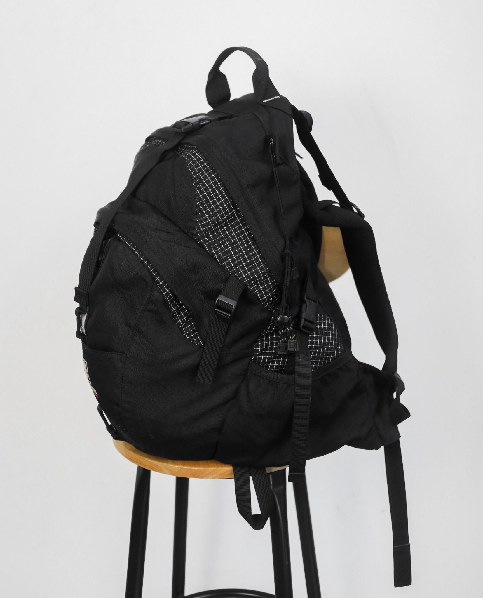  06.24.23 - VTG BAG - BLACK YAK 