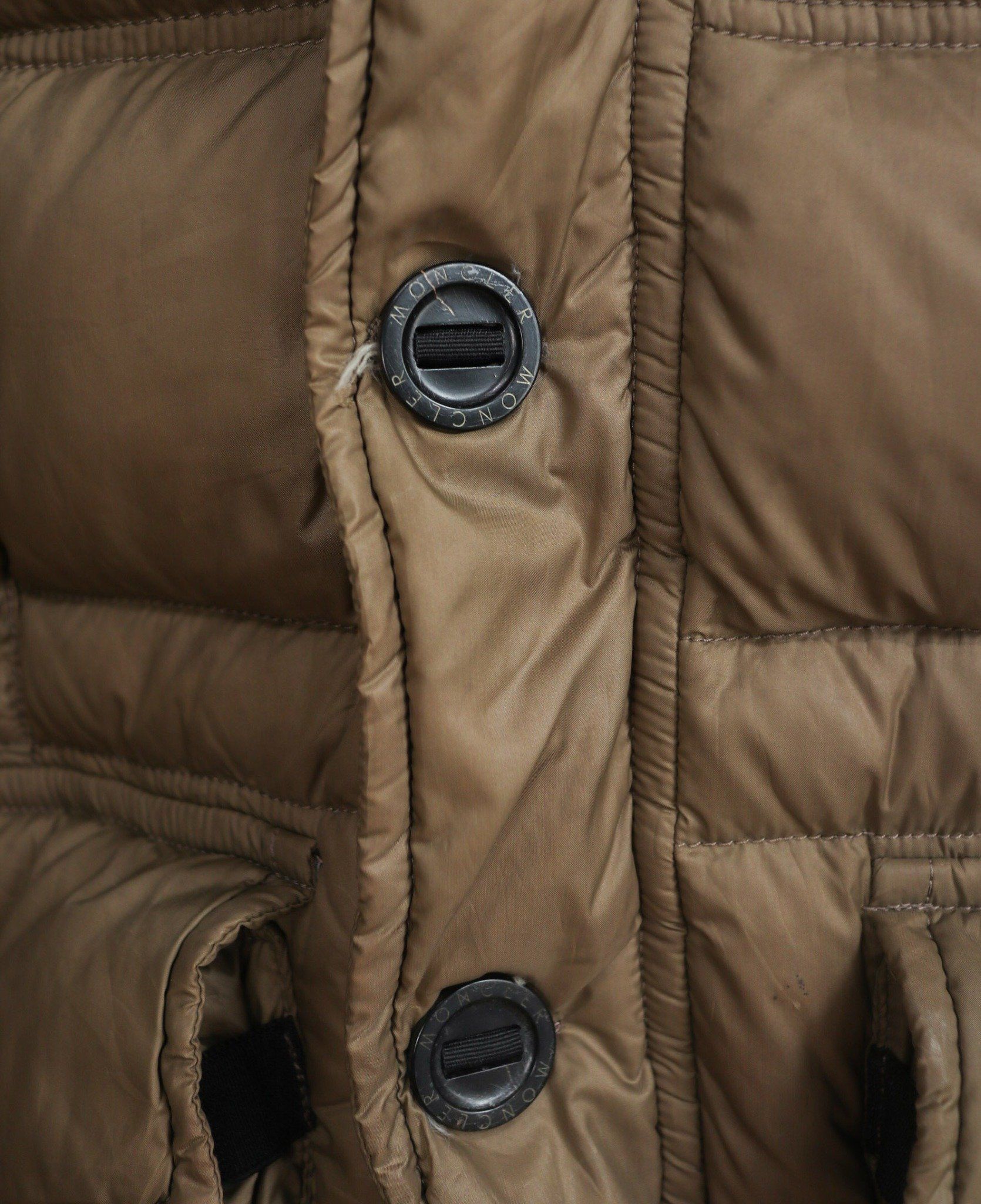 11.28.23 - VTG PUFFER JACKET - MONCLER 