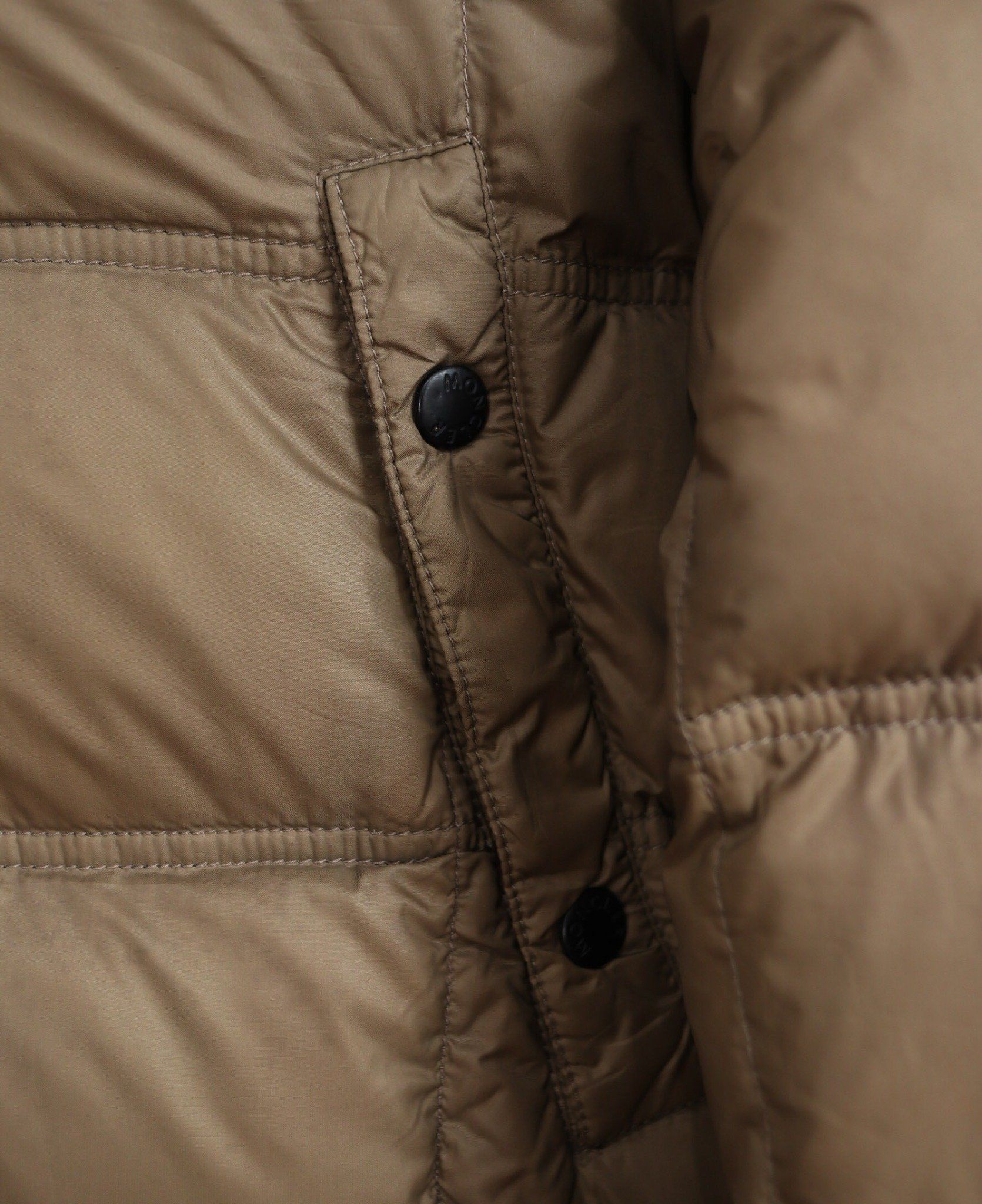  11.28.23 - VTG PUFFER JACKET - MONCLER 