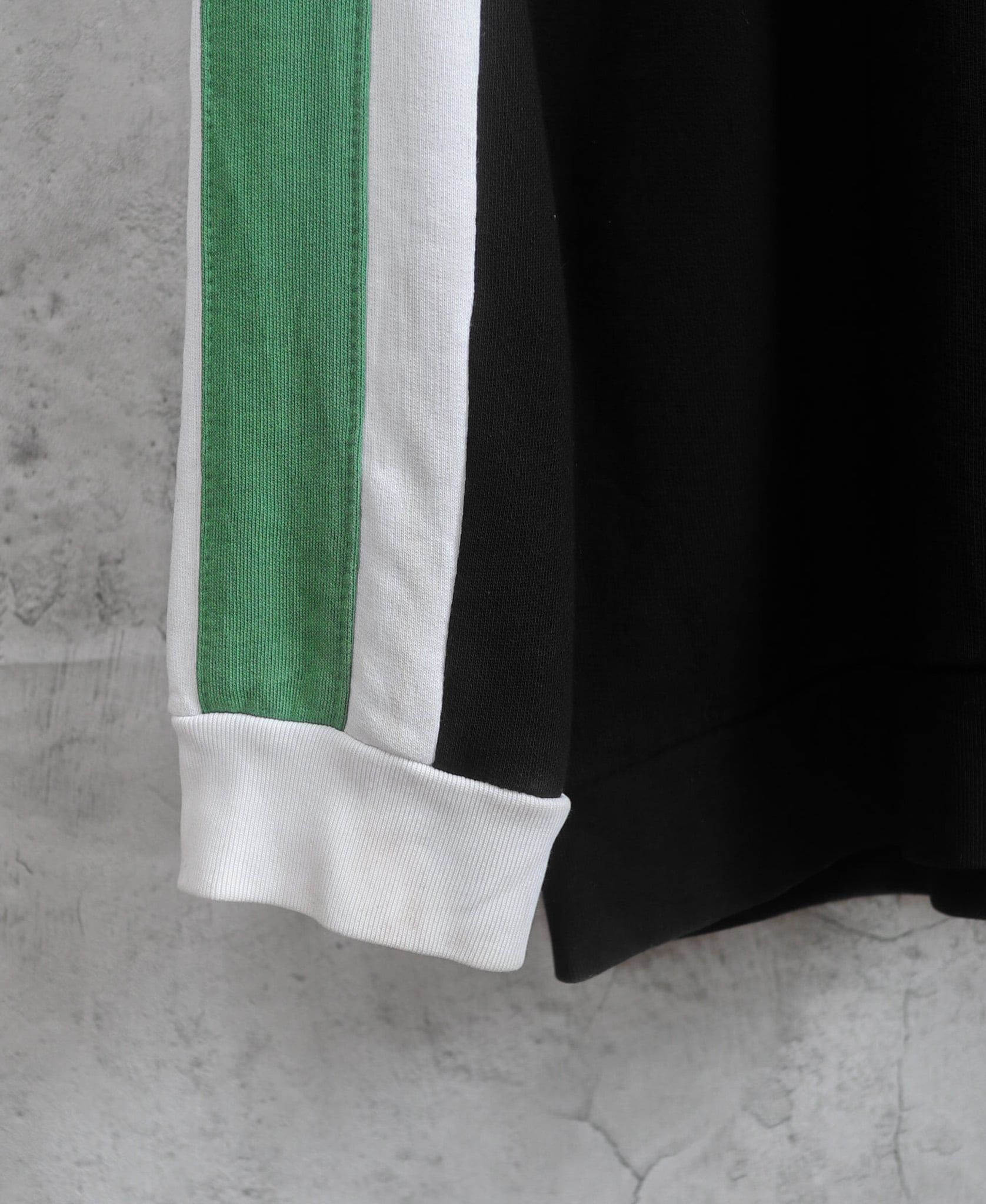 11.21.23 - VTG LONGSLEEVE SHIRT - BERSHKA 