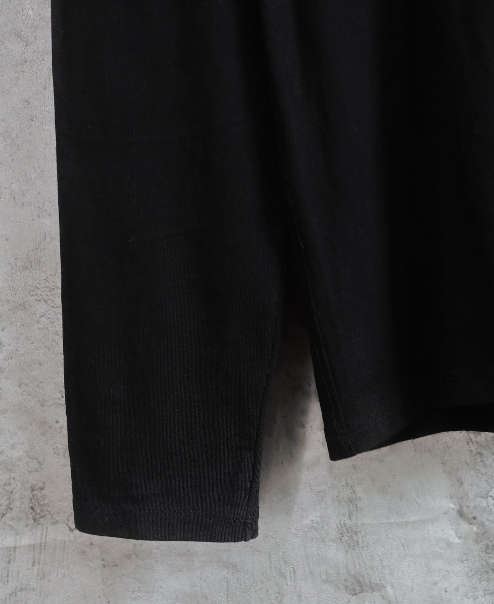  11.21.23 - VTG LONGSLEEVE SHIRT - GUESS 