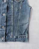 04.28.24 - VTG DENIM VEST JACKET - GAP 
