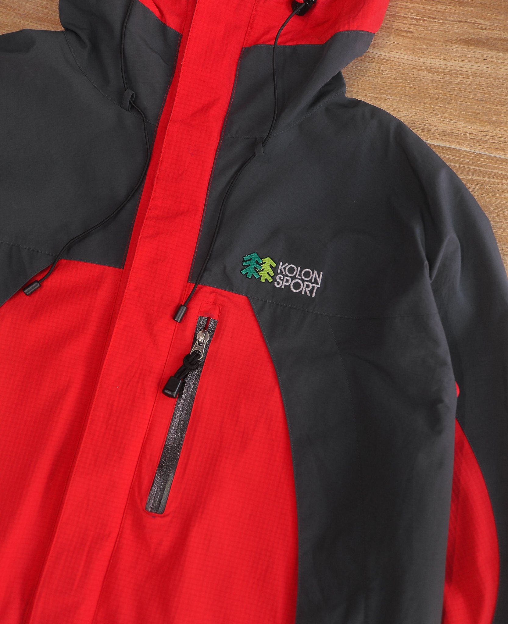  10.20.24 - VTG WINDBREEAKER JACKET - KOLON SPORT 