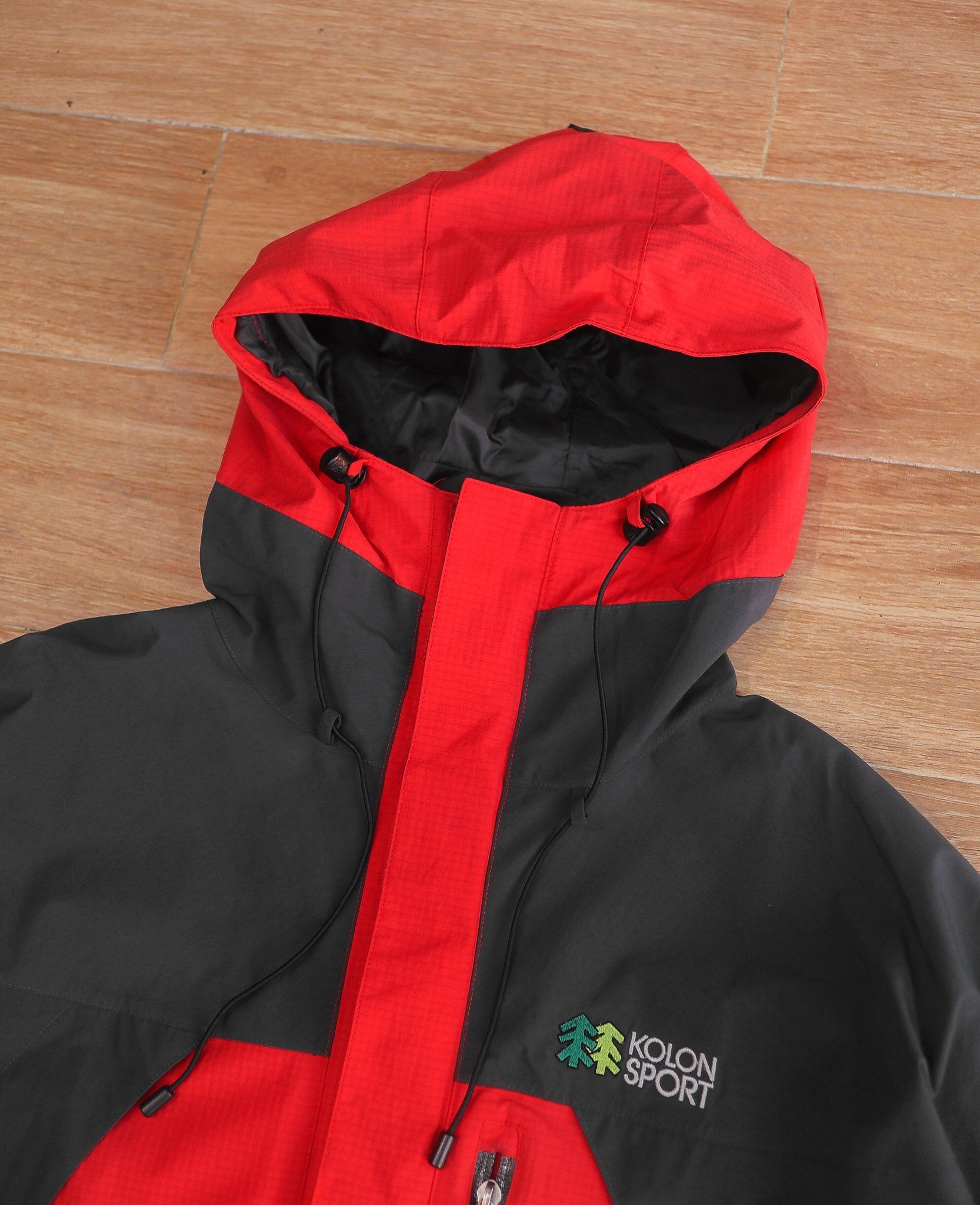  10.20.24 - VTG WINDBREEAKER JACKET - KOLON SPORT 
