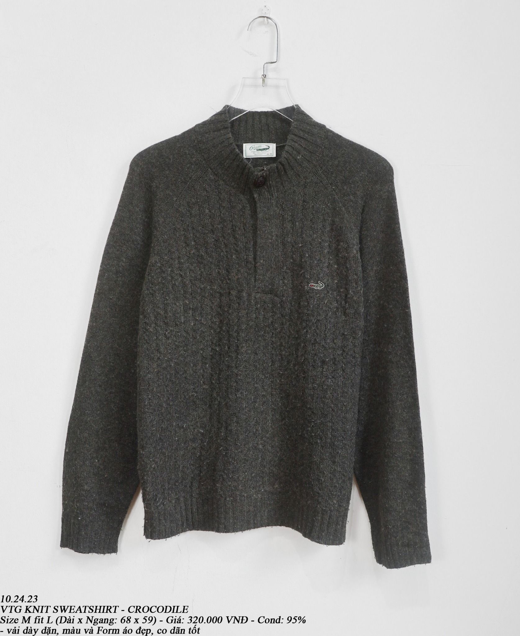  10.24.23 - VTG KNIT SWEATSHIRT - CROCODILE 