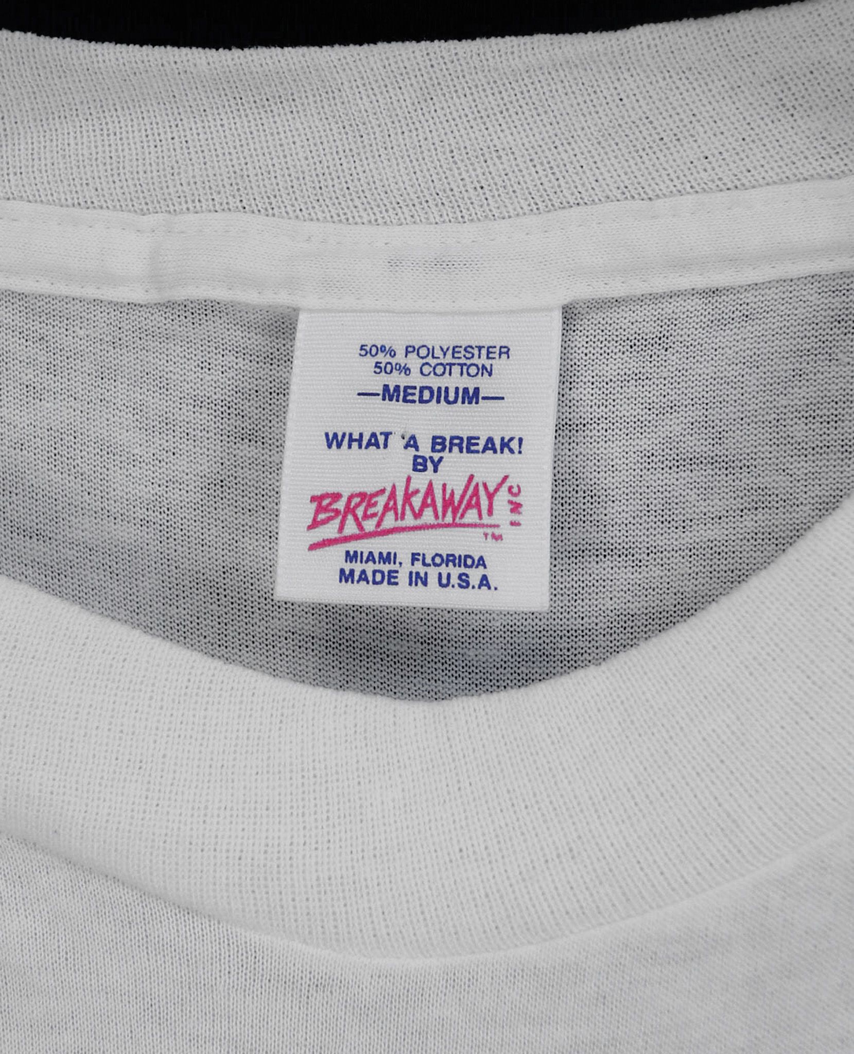  07.21.23 - VTG T-SHIRT - QUEEN ELIZABETH 2 90s 