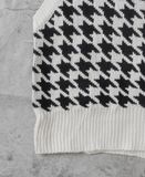  11.09.23 - VTG KNIT VEST - FIGMENTS 