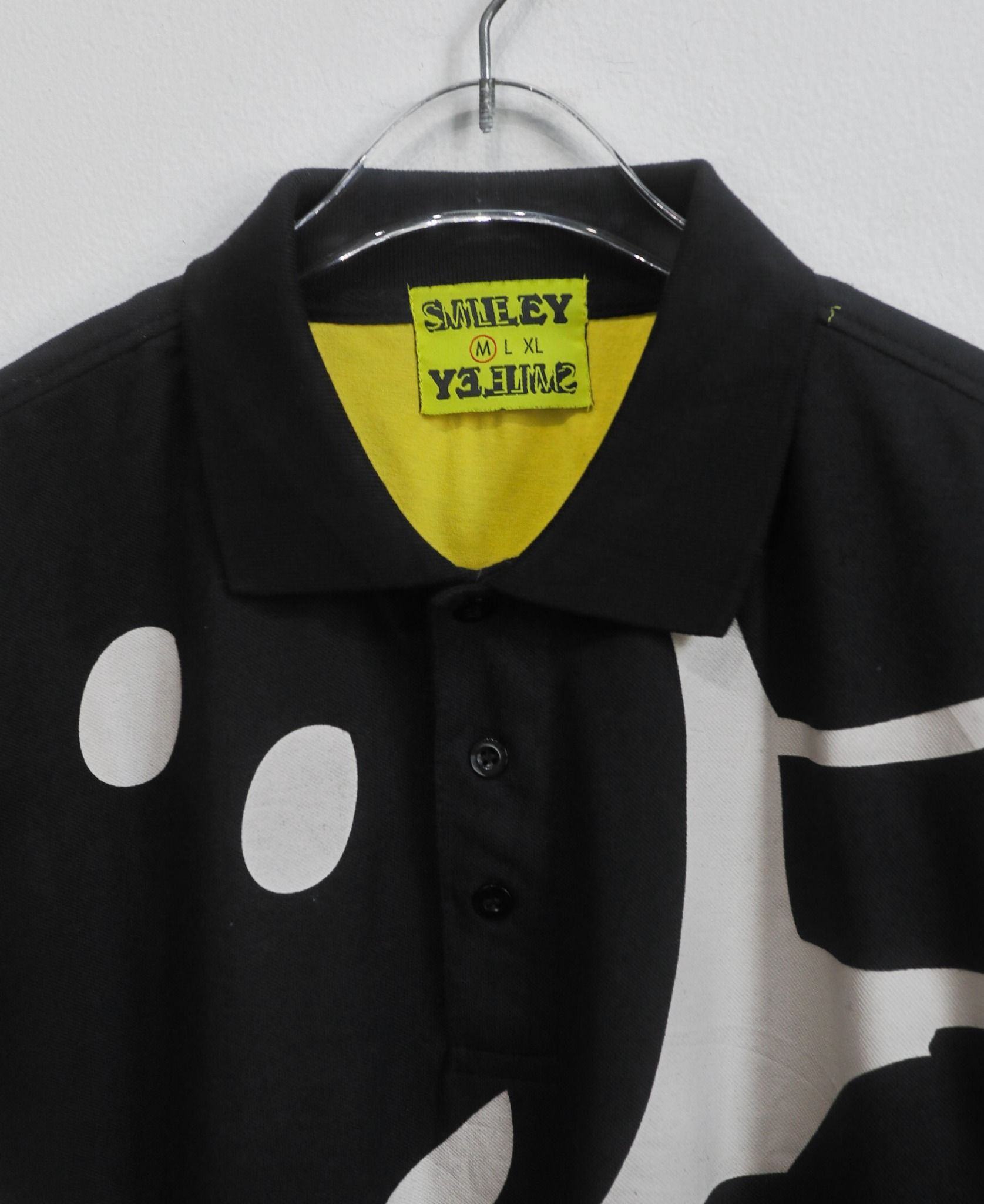  10.31.23 - VTG POLO SHIRT - SMILEY 
