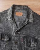  05.13.24 - VTG BOXY CROPPED DENIM JACKET - LEVI'S 90s 