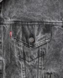  05.13.24 - VTG BOXY CROPPED DENIM JACKET - LEVI'S 90s 