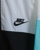  03.10.24 - VTG NYLON WINDBREAKER JACKET - NIKE BOOTLEG 