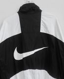  03.10.24 - VTG NYLON WINDBREAKER JACKET - NIKE BOOTLEG 