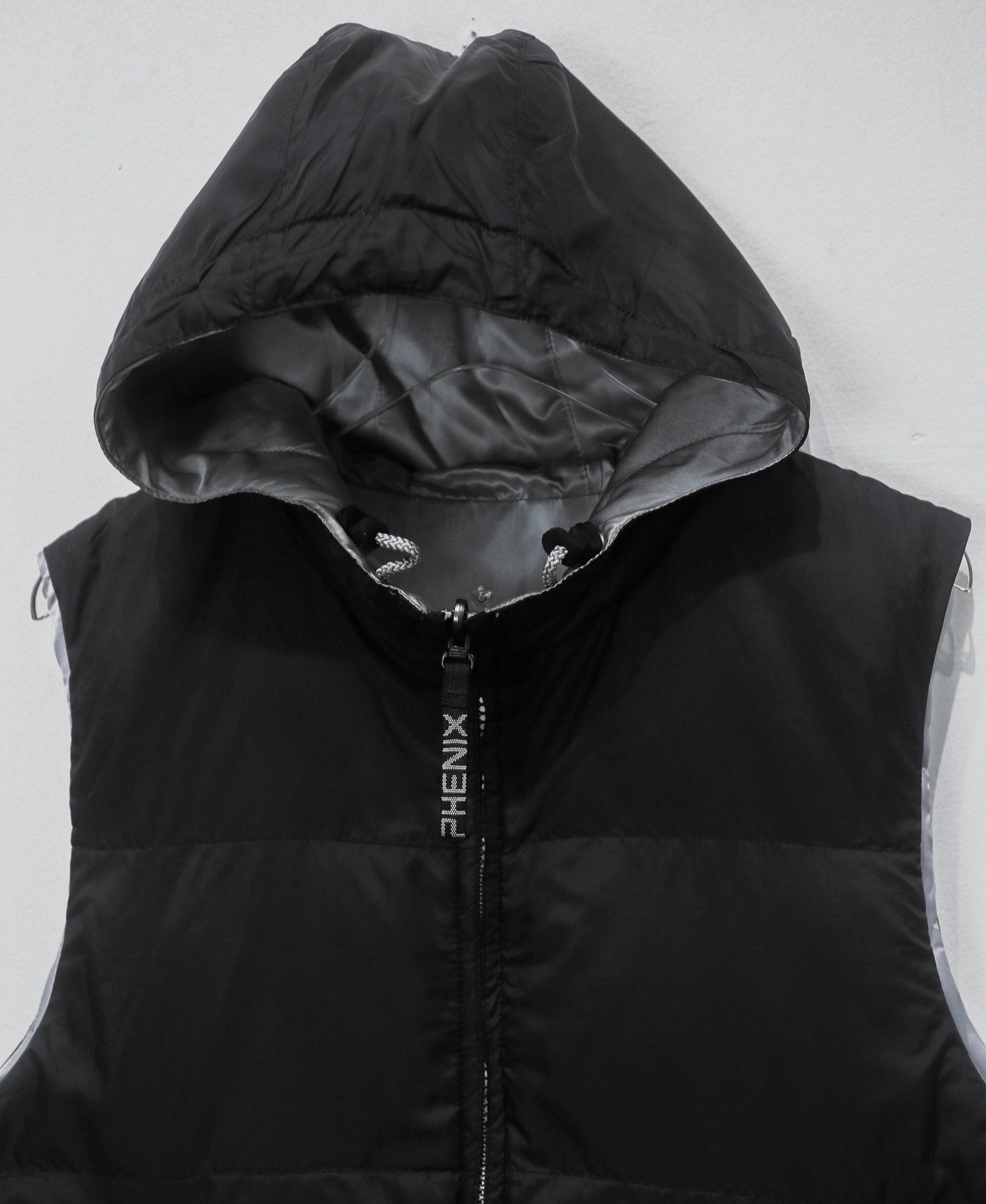  02.25.24 - VTG REVERSIBLE PUFFER VEST JACKET - PHENIX 
