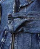  05.23.24 - VTG CROPPED MULTI ZIP DENIM JACKET 