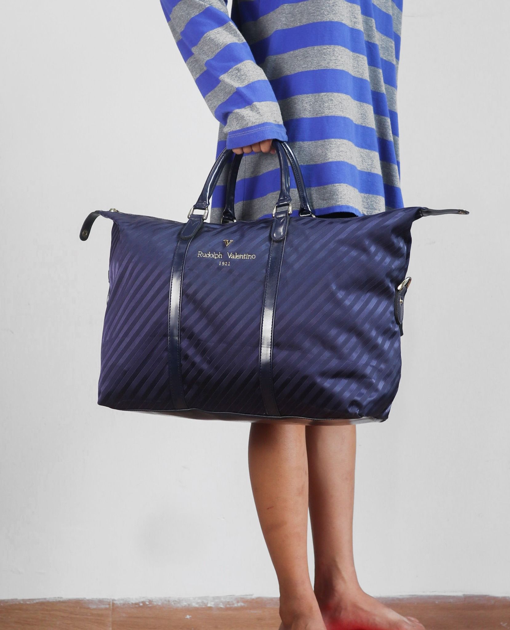 07.13.23 - VTG BAG - RUDOLPH VALENTINO 