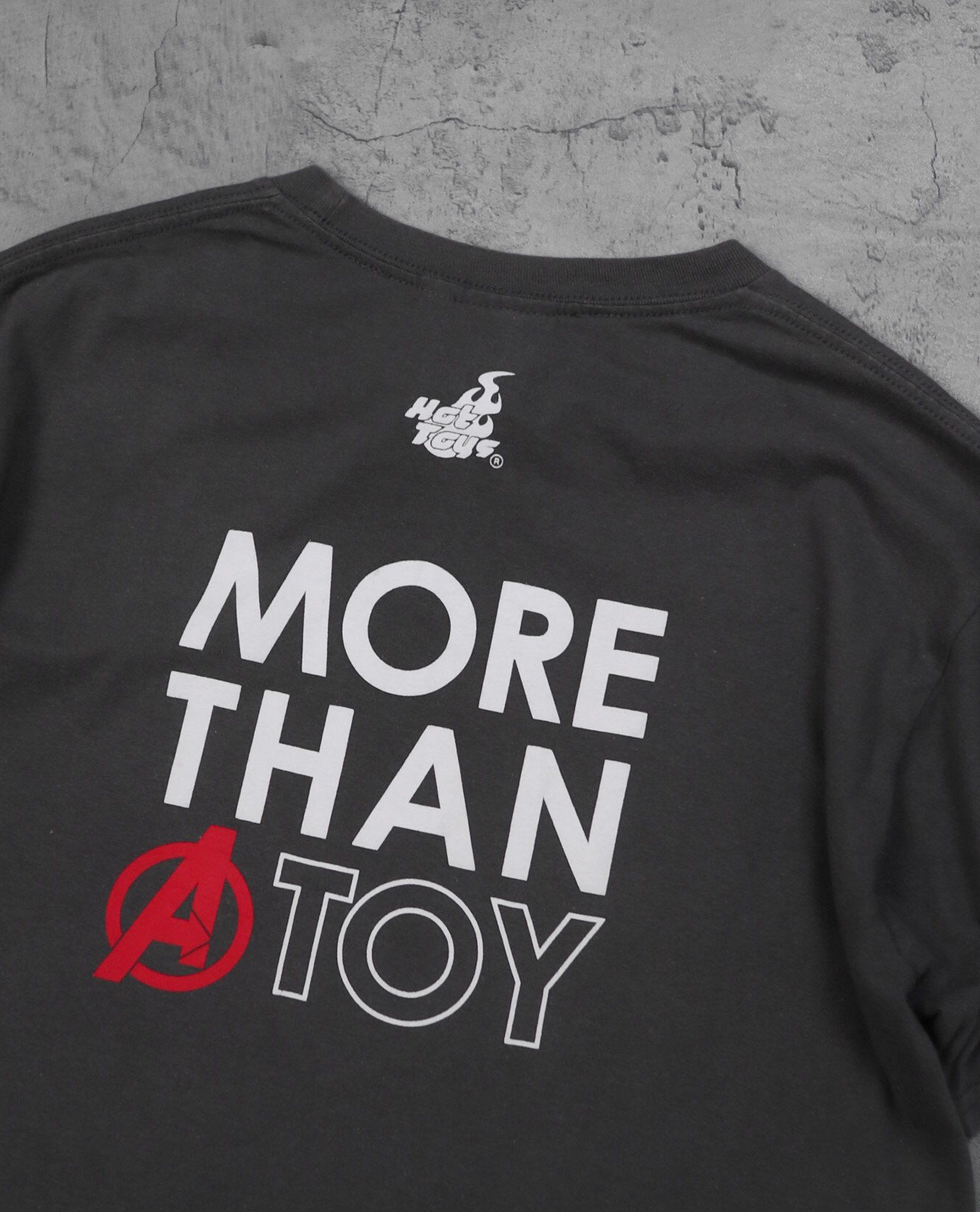  02.23.23 - VTG T-SHIRT - MARVEL STUDIOS X HOT TOYS 