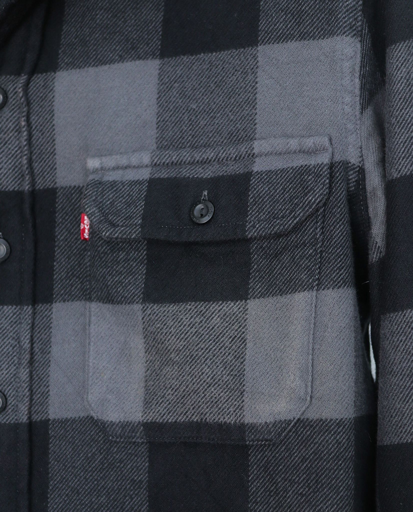  05.09.23 - VTG BUTTON UP SHIRT - LEVI'S 