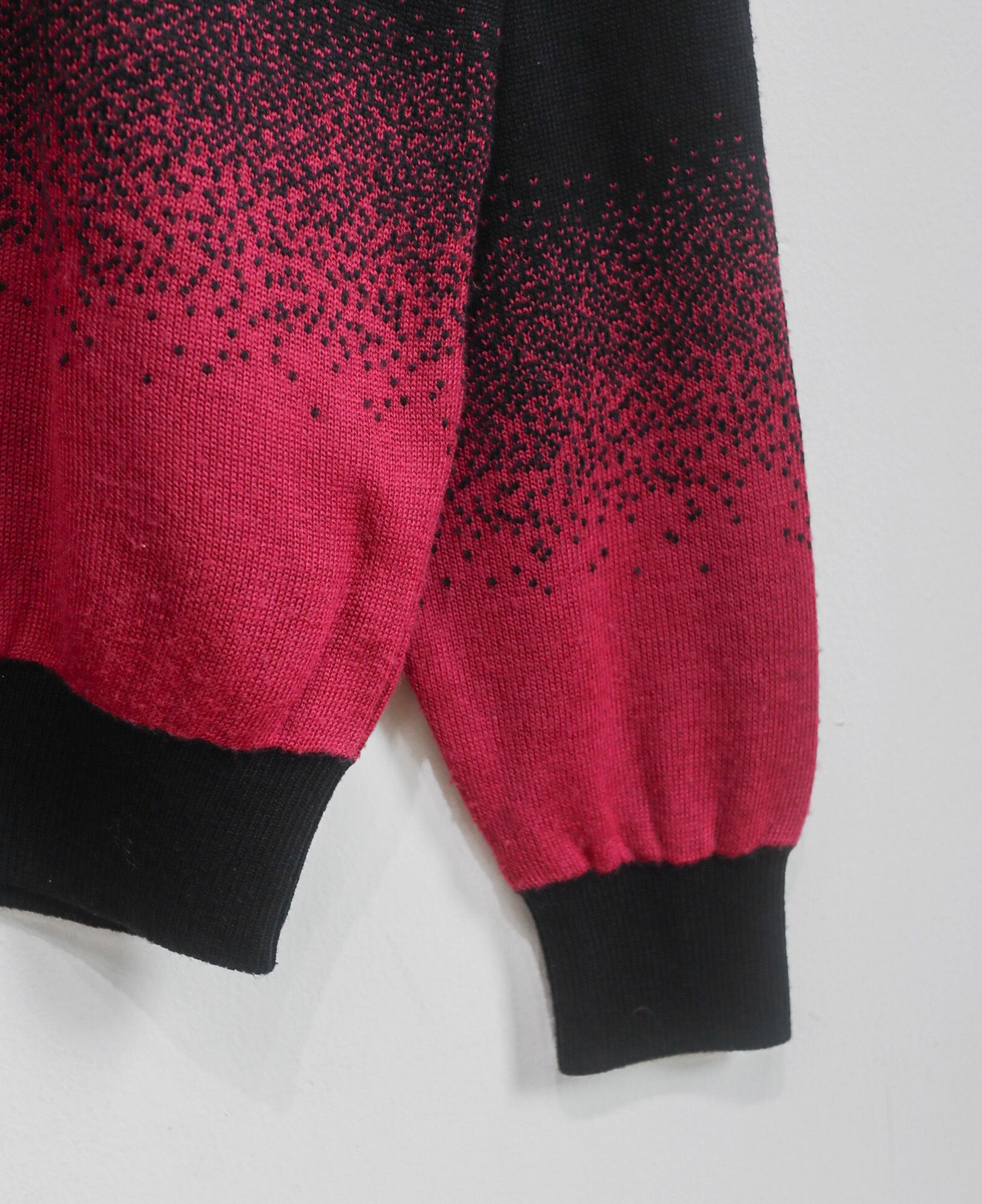  11.30.23 - VTG KNIT SWEATSHIRT - SEVE 