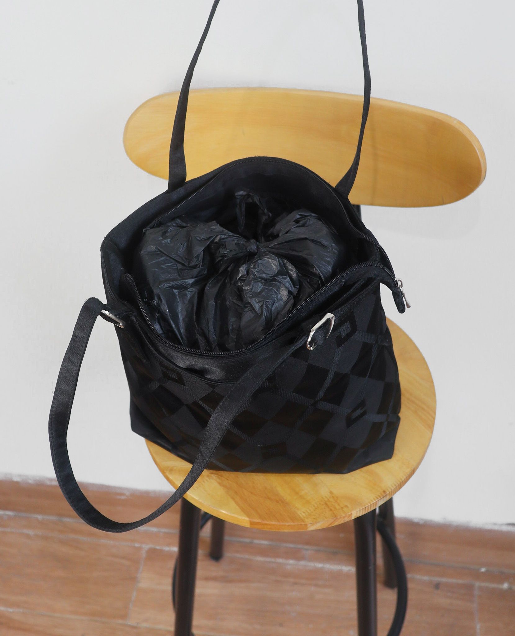  07.18.23 - VTG BAG 