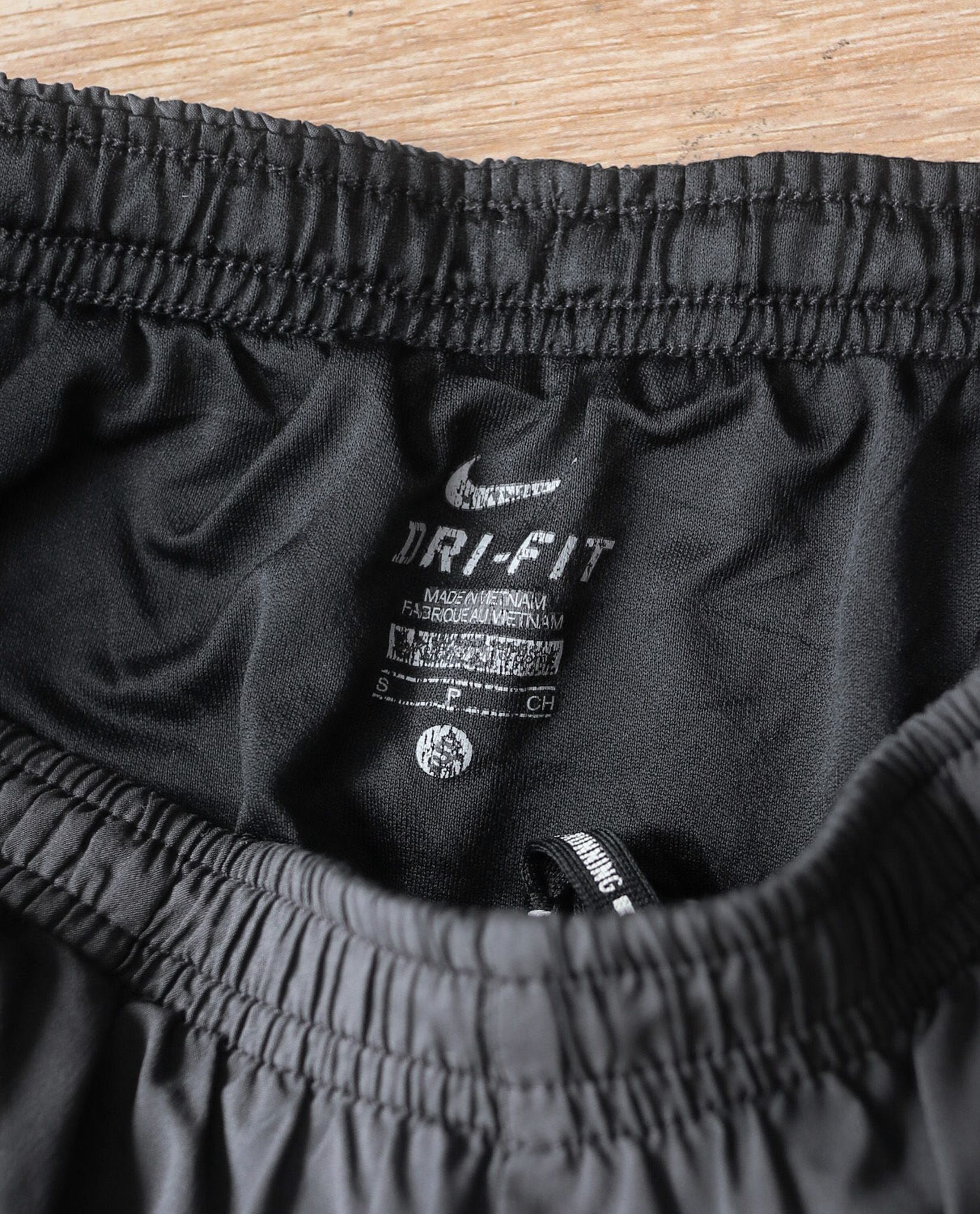  05.14.23 - VTG TRACK SHORT - NIKE 