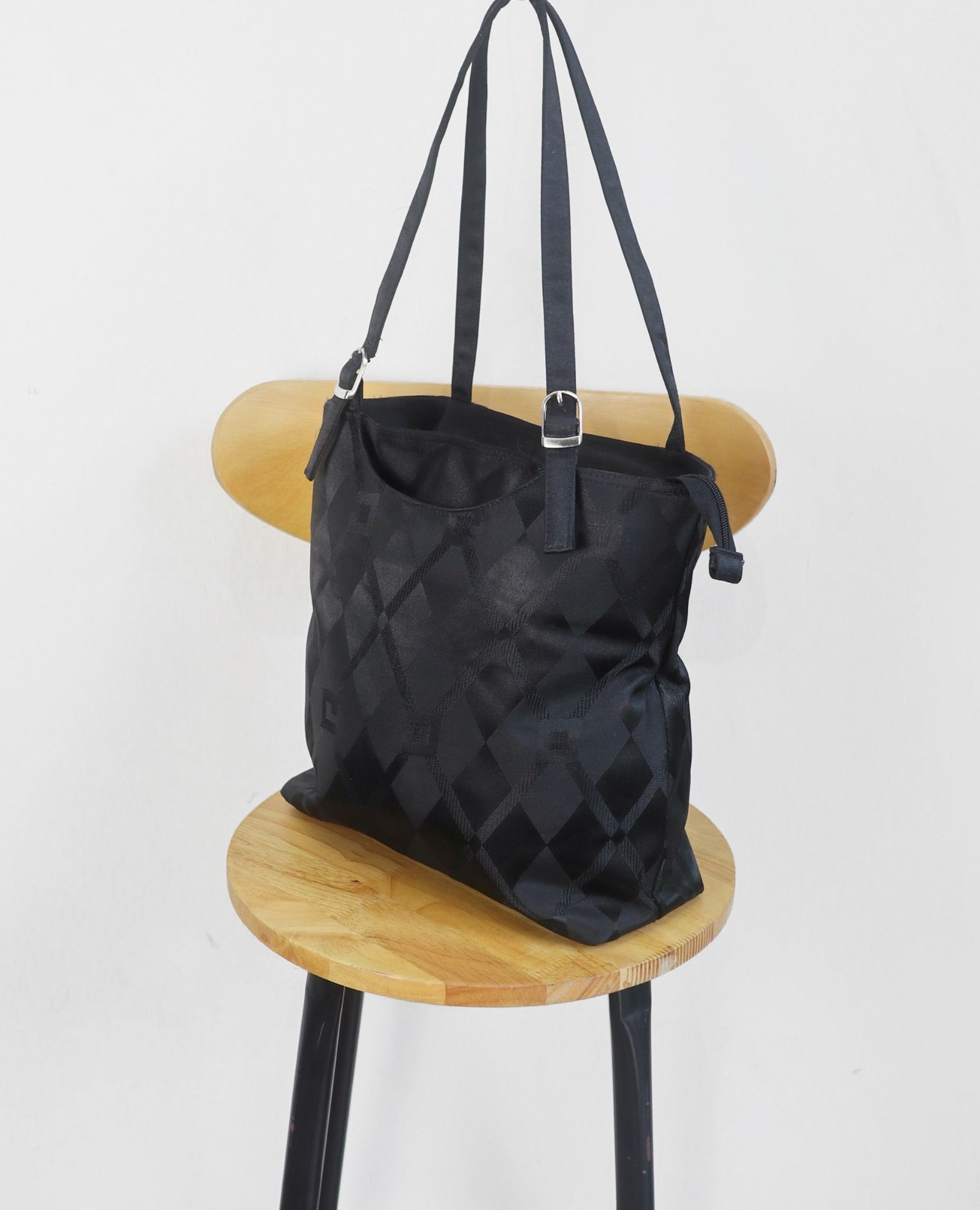  07.18.23 - VTG BAG 