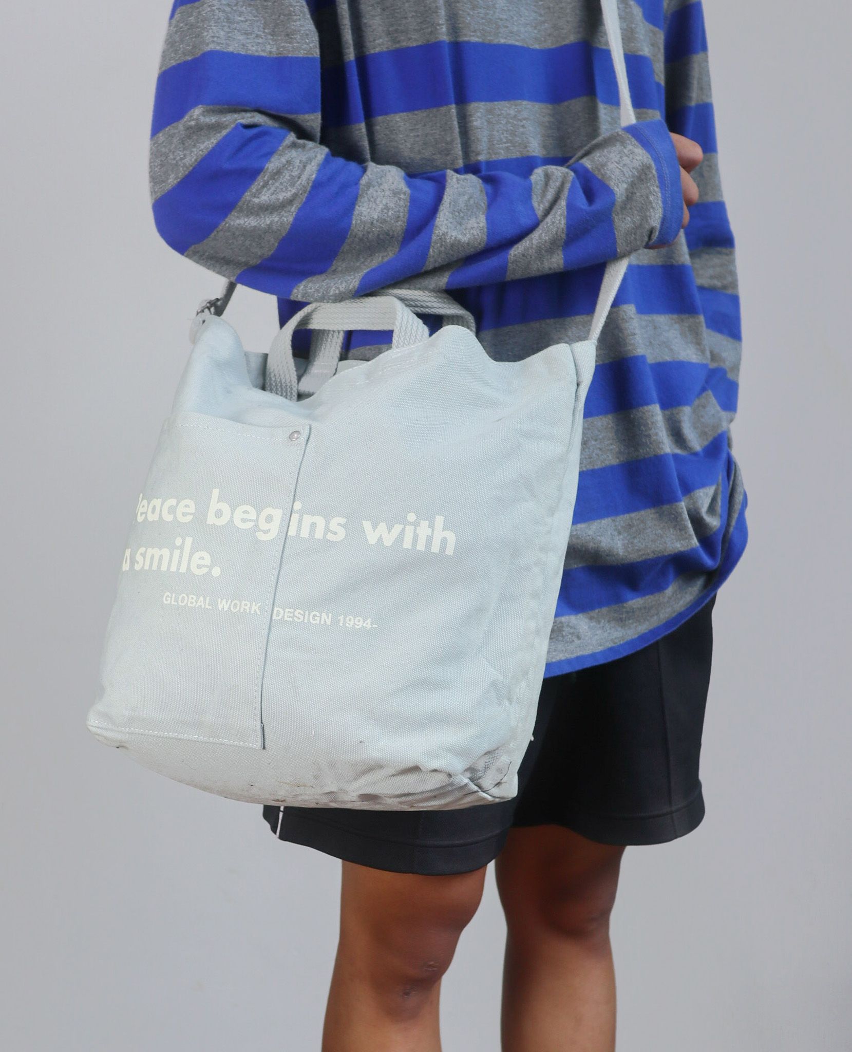 07.18.23 - VTG BAG - GLOBAL WORK 