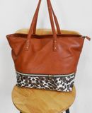  07.18.23 - VTG LEATHER BAG 