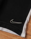  05.14.23 - VTG TRACK SHORT - NIKE 