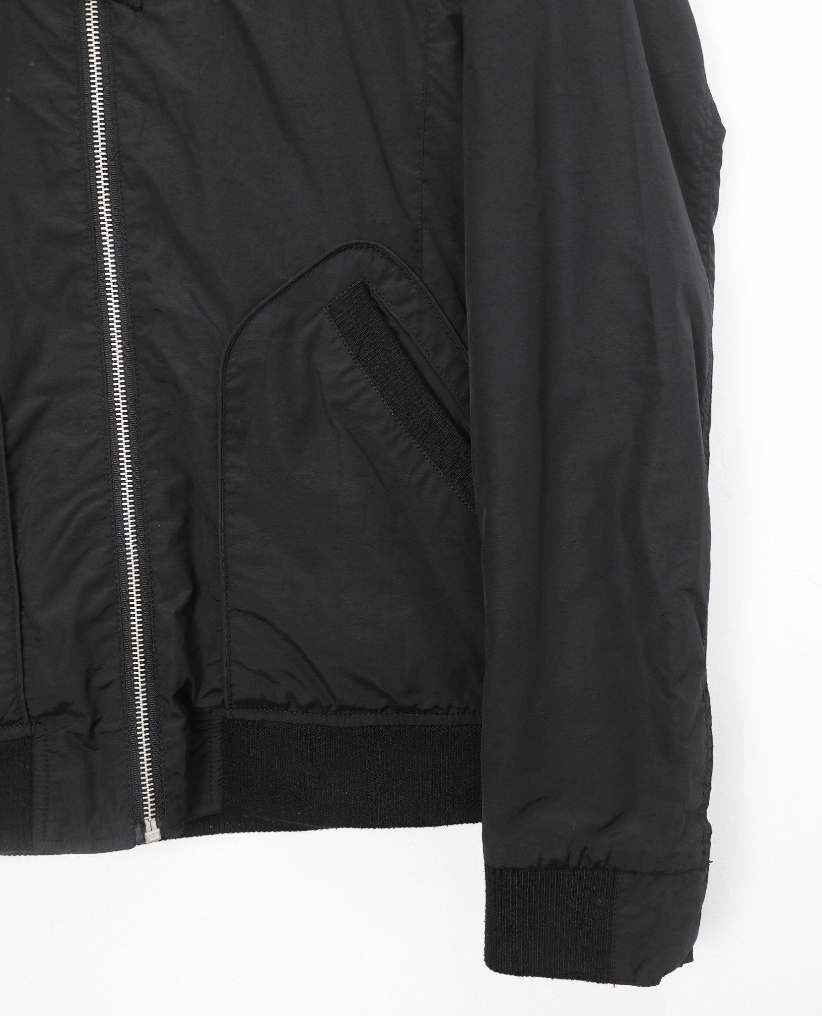  12.04.22 - VTG TECH WINDBREAKER JACKET - CHRIS.CHRISTY 