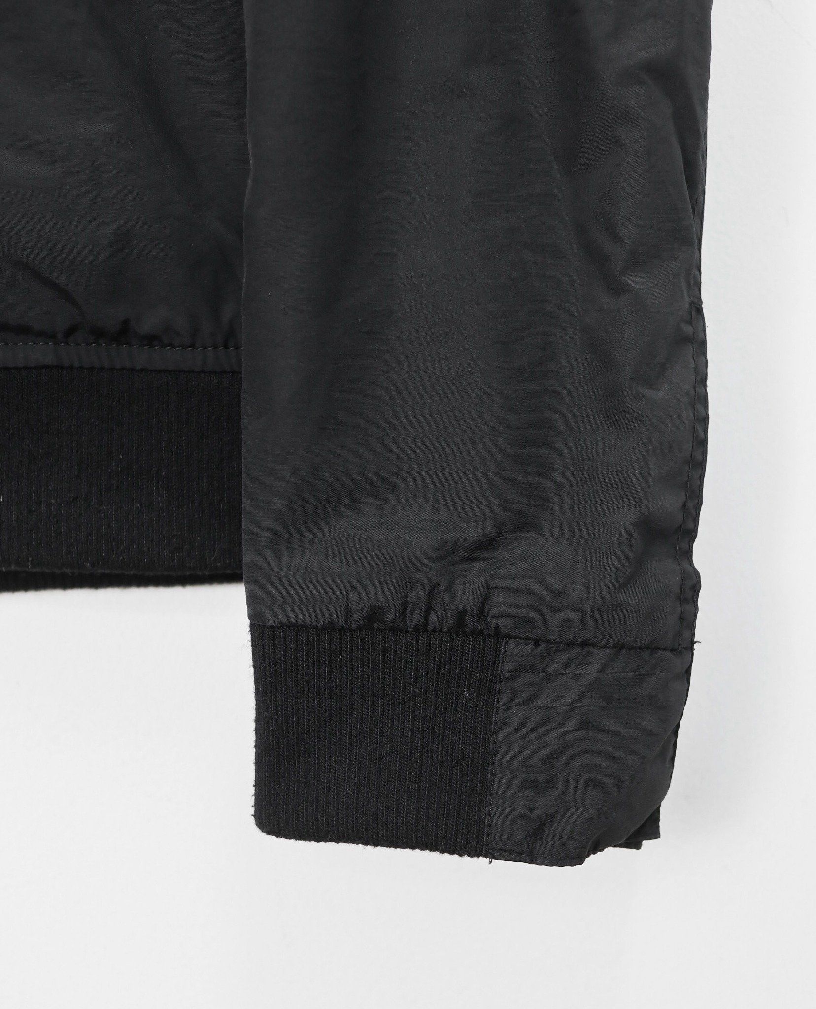  12.04.22 - VTG TECH WINDBREAKER JACKET - CHRIS.CHRISTY 