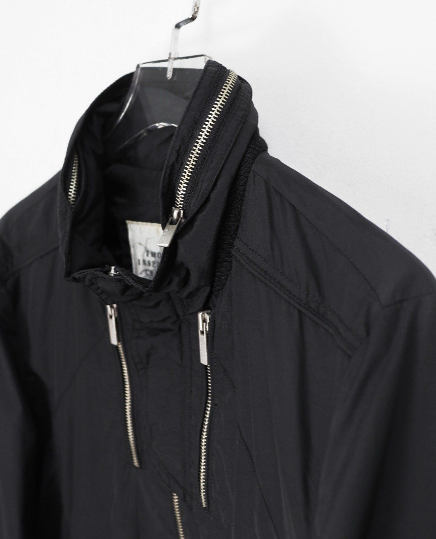  12.04.22 - VTG TECH WINDBREAKER JACKET - CHRIS.CHRISTY 