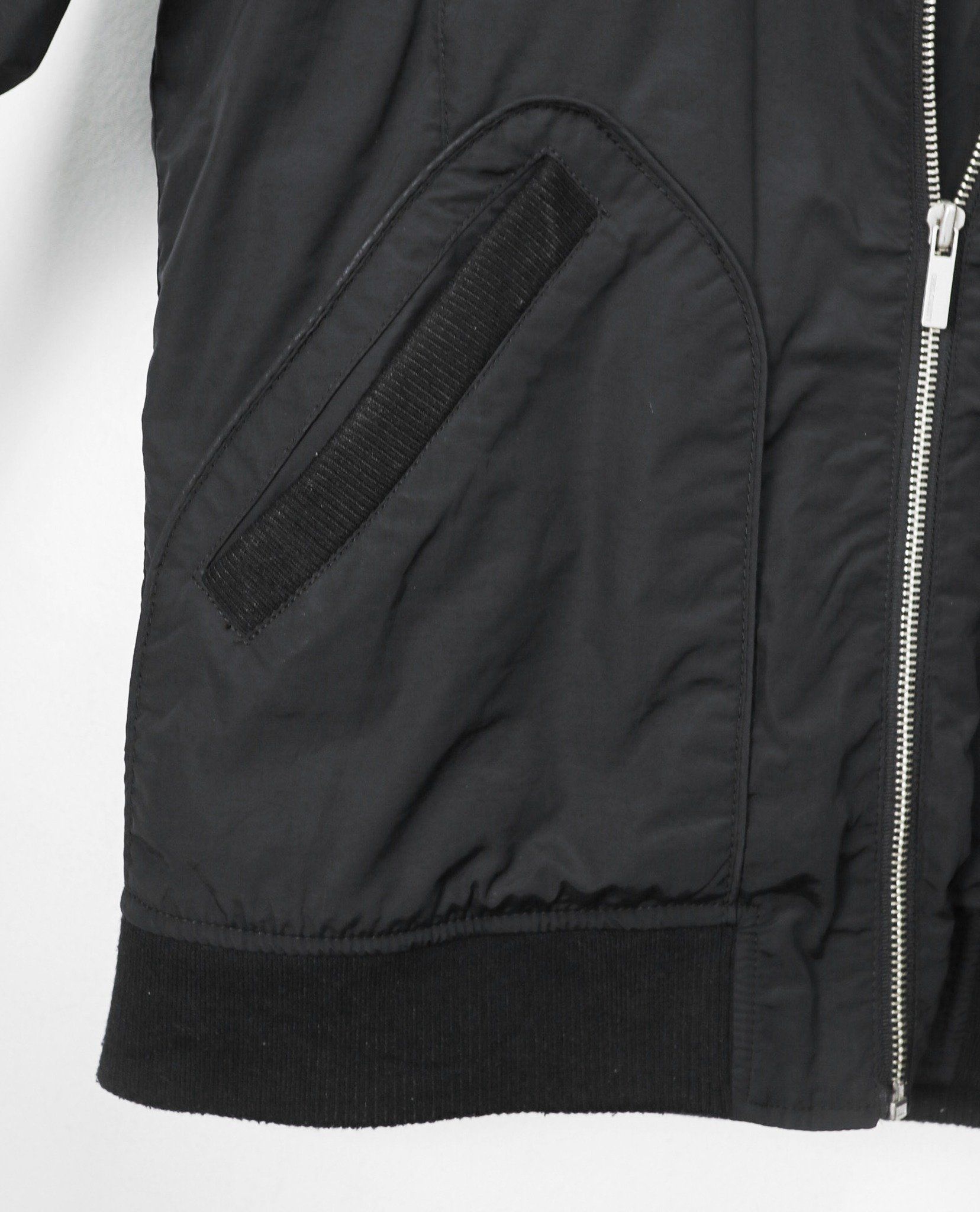  12.04.22 - VTG TECH WINDBREAKER JACKET - CHRIS.CHRISTY 