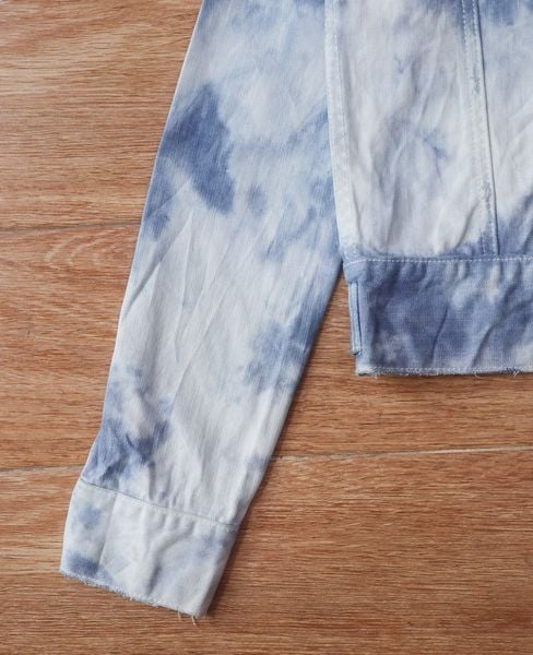  06.02.24 - VTG CROPPED DENIM TRUCKER JACKET 