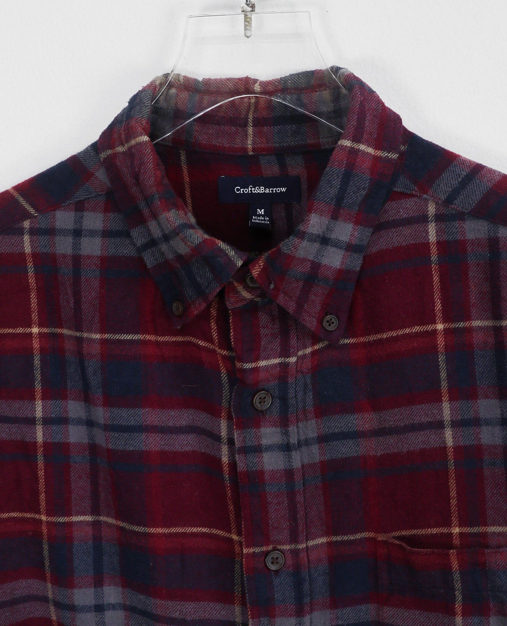  08.03.23 - VTG FLANNEL BUTTON UP SHIRT - CROFT & BARROW 