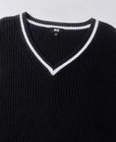  12.19.23 - VTG OVERSIZED KNIT VEST - UNIQLO 