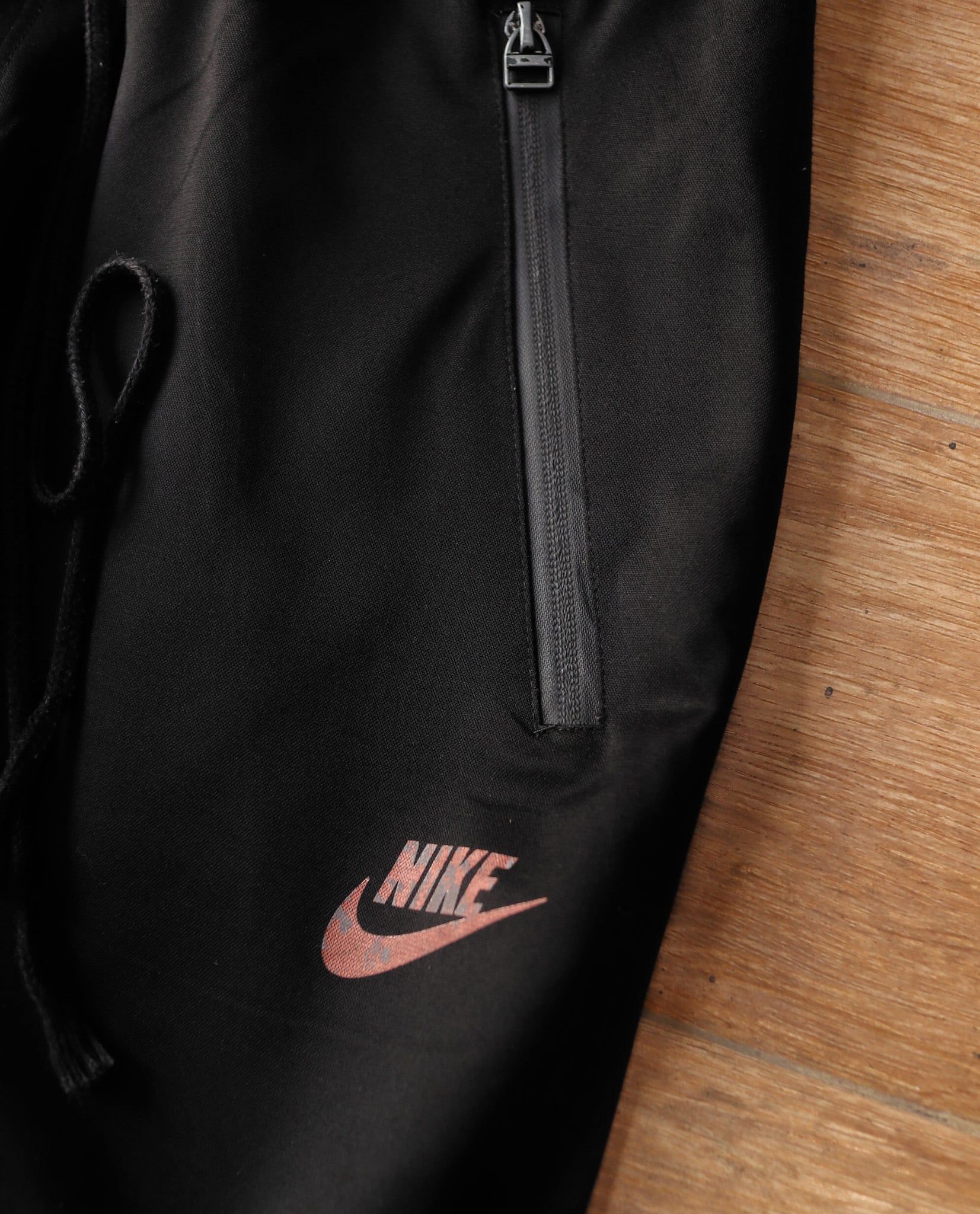  05.23.23 - VTG TRACK PANTS - NIKE 