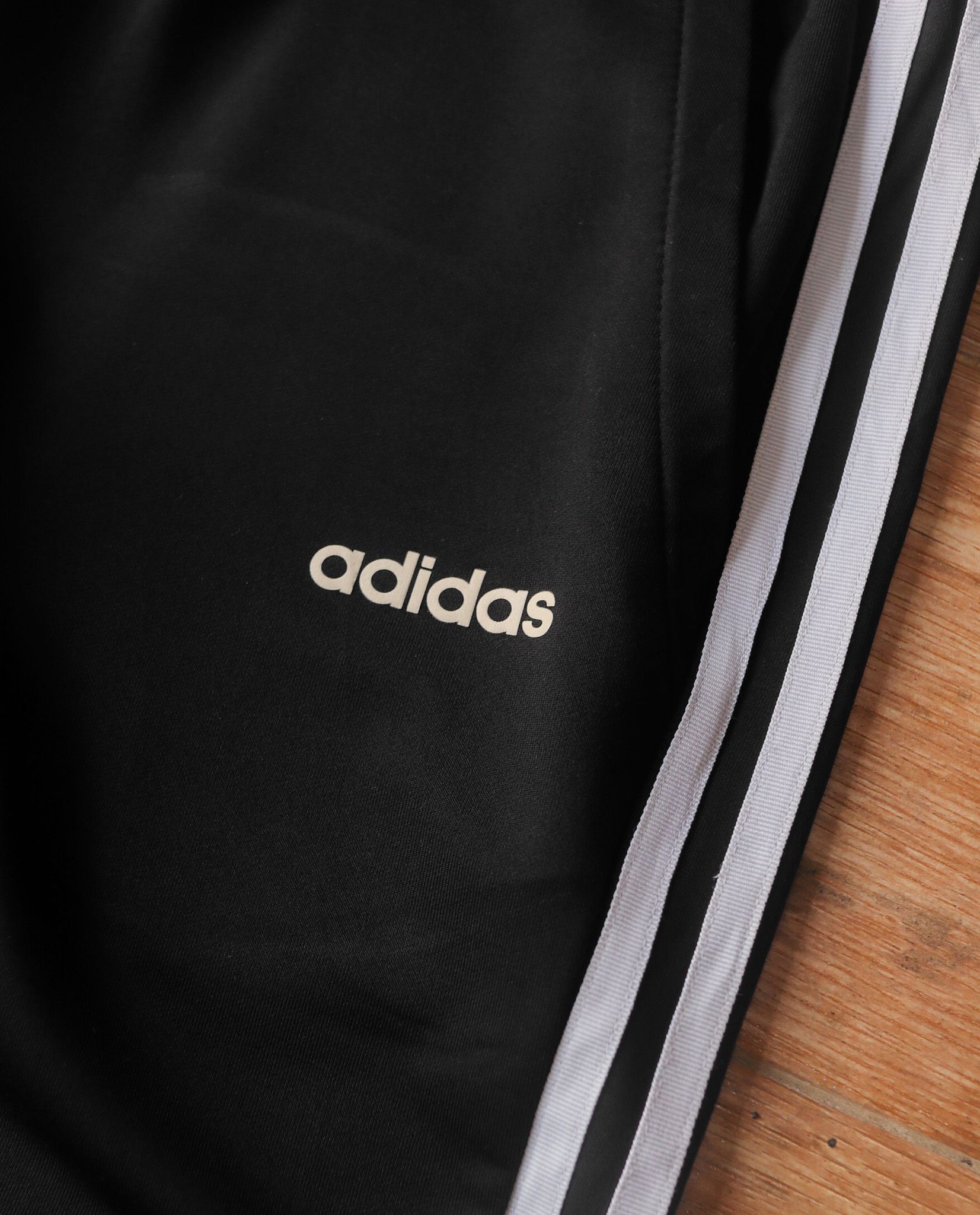  05.23.23 - VTG TRACK PANTS - ADIDAS 