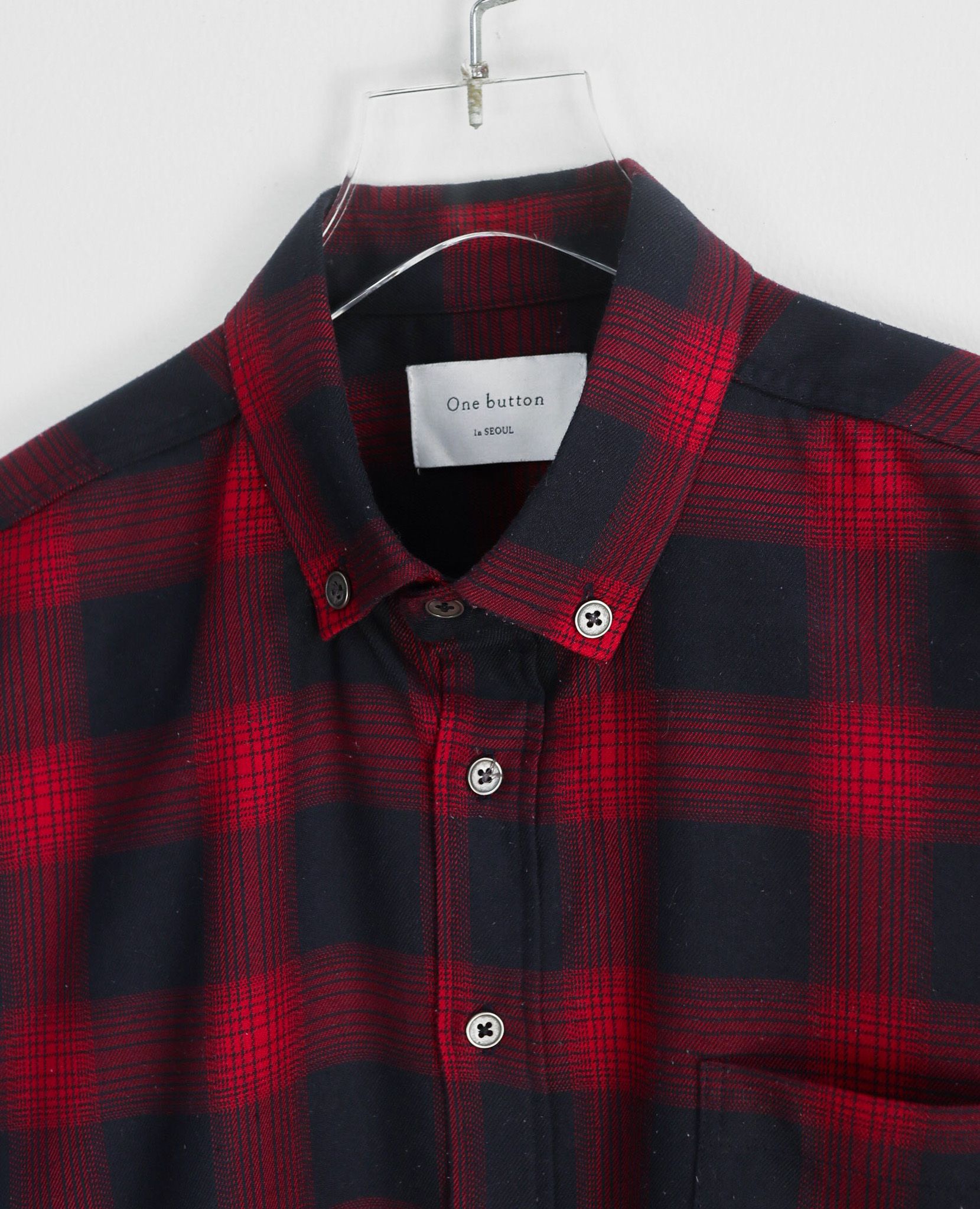  08.20.23 - VTG FLANNEL BUTTON UP SHIRT - ONE BUTTON 