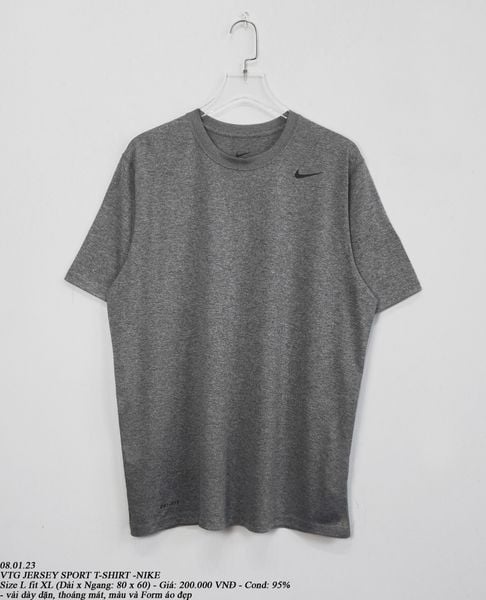  08.01.23 - VTG JERSEY SPORT T-SHIRT - NIKE 