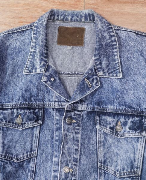  06.30.24 - VTG BOXY DENIM JACKET 