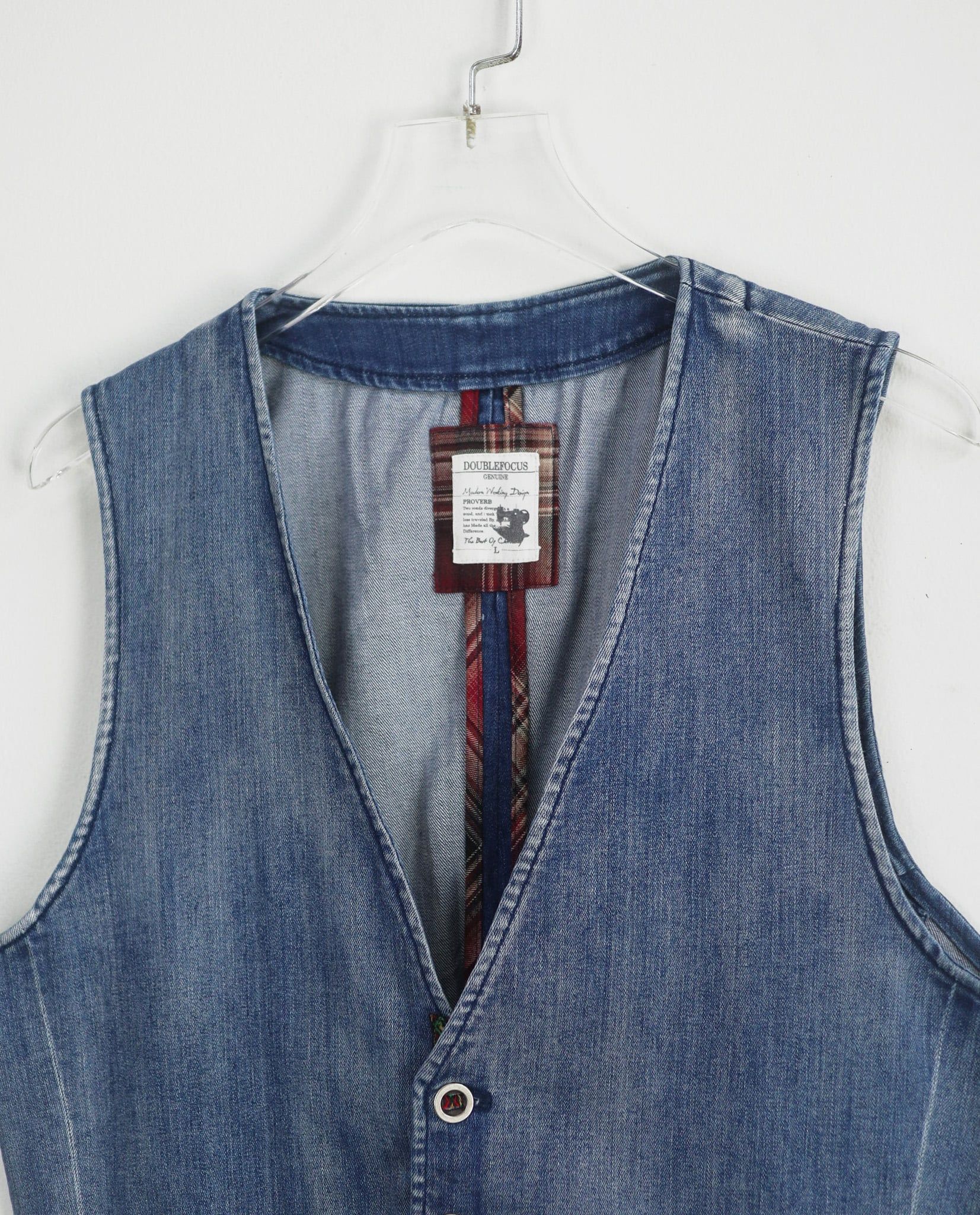 05.17.23 - VTG DENIM VEST JACKET - DOUBLE FOCUS 