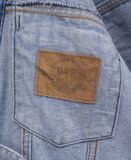  12.11.23 - VTG CROPPED BOXY DENIM JACKET - GAP 