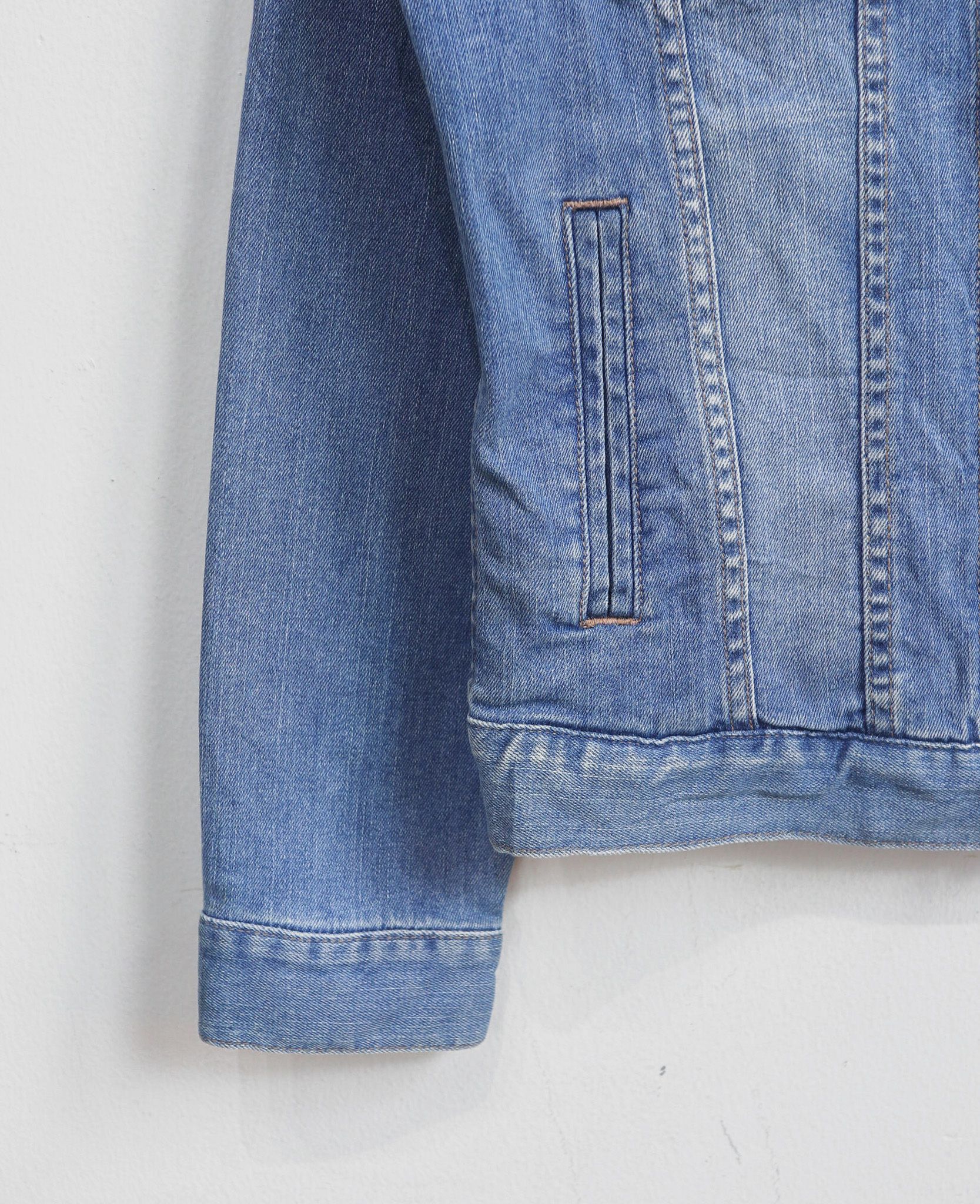  12.27.23 - VTG DENIM JACKET - GLOBAL WORK 