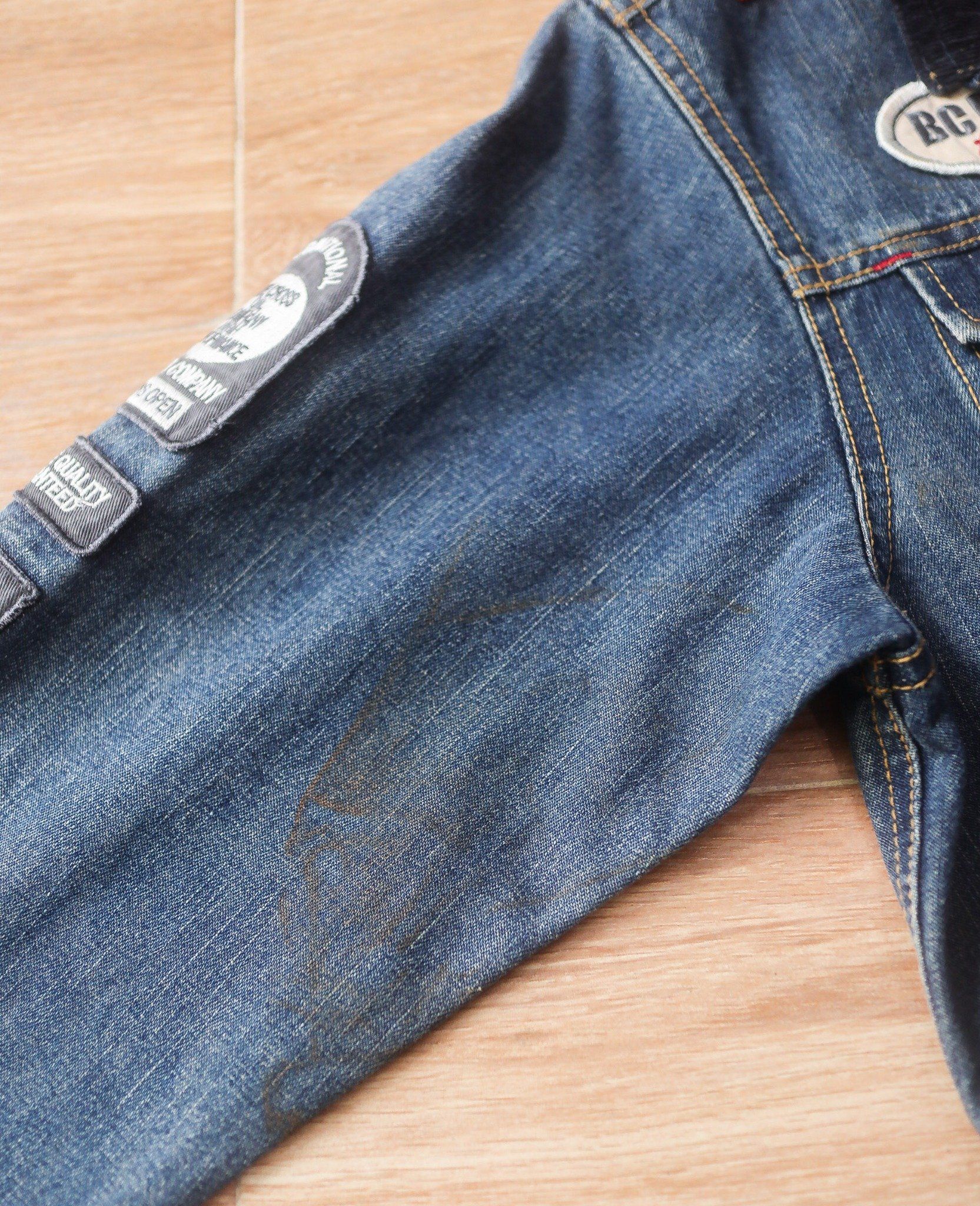  06.28.24 - VTG CROPPED DENIM JACKET - BLUE CROSS 