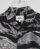  10.10.23 - VTG BUTTON UP SHIRT - HIGHER GROUND 